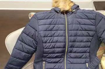 服装退件翻新